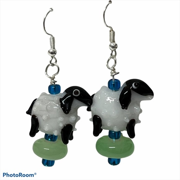 Glass Lampwork Beads Beaded Sheep Dangle Earrings figural novelty - Picture 1 of 5
